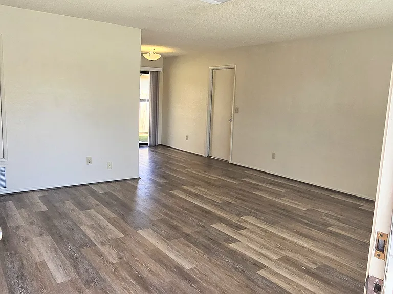 1290 E California Ave #A — Photo 4
