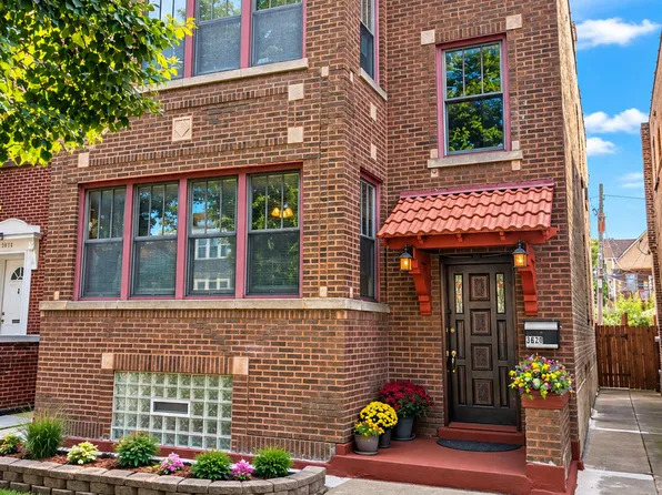 3620 N Whipple St, Chicago, IL 60618