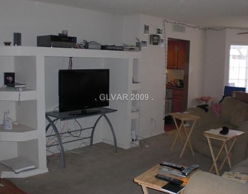 3rd image of 7016 Cornflower Dr