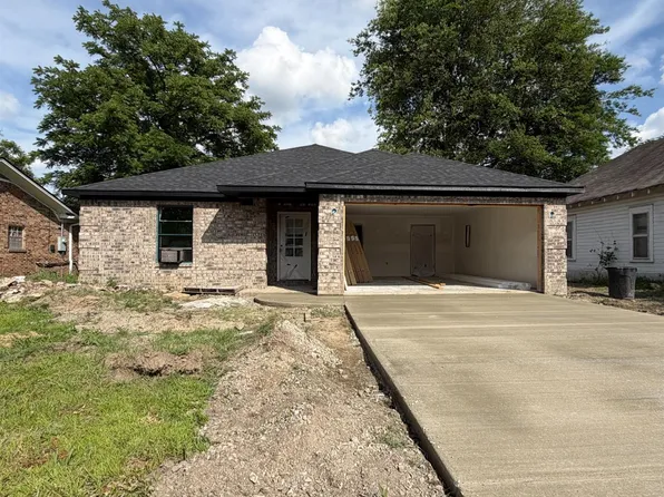 311 SW Broad St, Hoxie, AR 72433