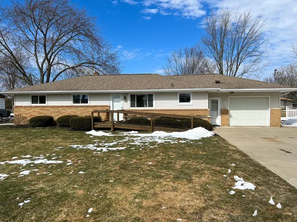 1032 Eddie Dr, Auburn, MI 48611