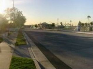 1118 W Center St, Anaheim, CA 92805