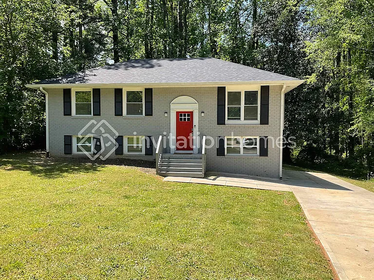 1537 Spruce Ridge Ct — Photo 1