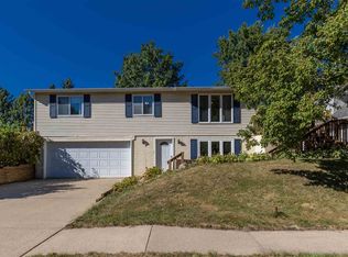 1415 Erik Rd, Cedar Falls, IA 50613