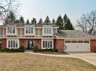 1161 Furlong Dr, Libertyville, IL