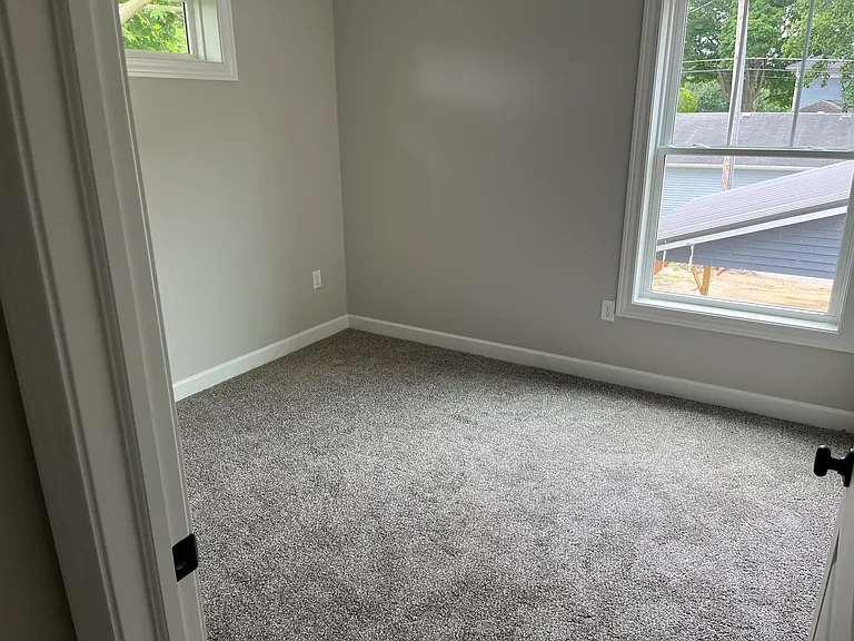 603 W Main St — Photo 11