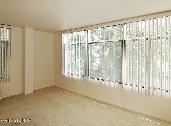 5th image of 221 N Marion St APT 2A