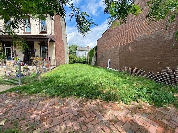 2nd image of 3807 Penn Ave