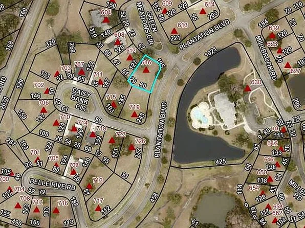 616 Green Meadows Cir, Georgetown, SC 29440