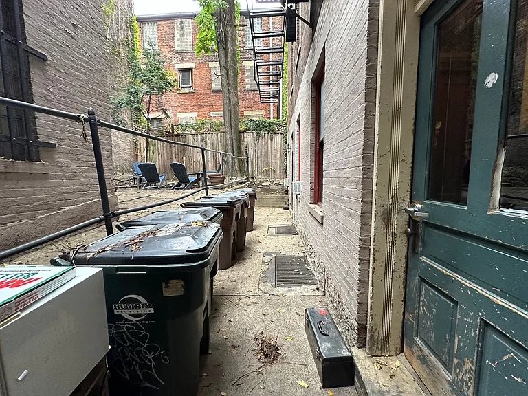 1317 Main St — Photo 1