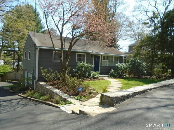 19 Hickory Dr, Westport, CT 06880