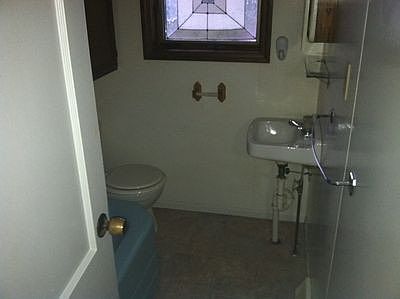 5th image of 357 Wood Ln