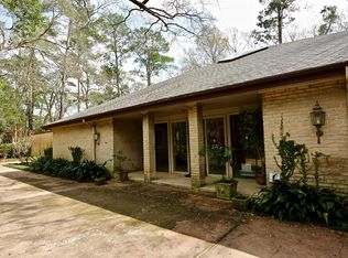 10 Woods Edge Ln, Houston, TX 77024
