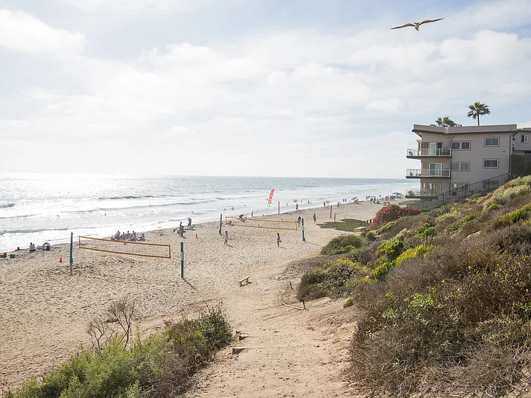 Take advantage of being less than 3 miles to the beach