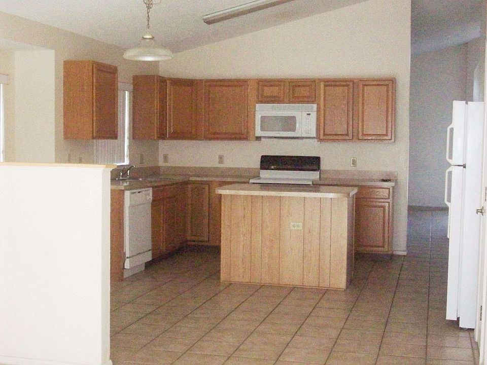 2nd image of 2768 Tolworth Ave