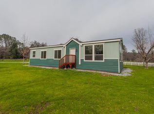 13970 Prado Ln, Redding, CA 96003