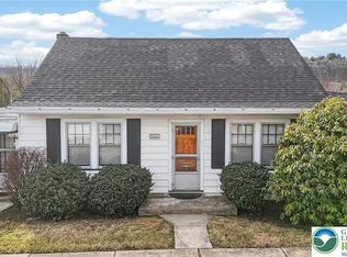 230 W Howard Ave, Coaldale, PA 18218