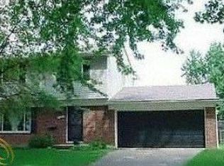 11639 Bora Ct, Sterling Heights, MI