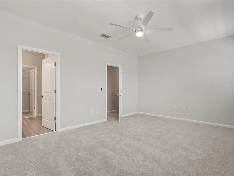 1394 Mount Royal Dr — Photo 13