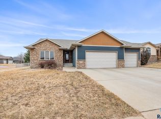 7413 S Audie Ave, Sioux Falls, SD 57108