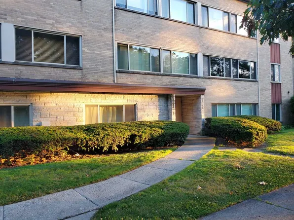 2634 Central Dr APT Gw, Flossmoor, IL 60422