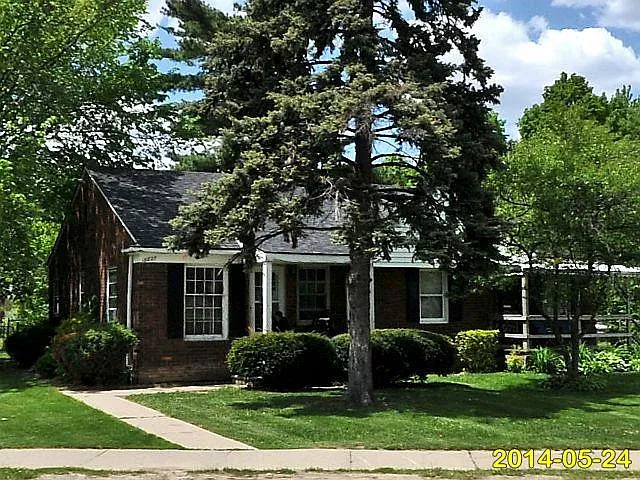 2 bed, 712 sqft, $1,000 — Photo 2