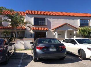 9475 NW 42nd St, Sunrise, FL 33351