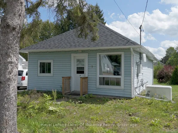 7 Maple St, South River, ON P0A 1X0