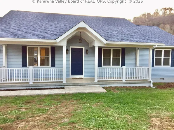 3395 Servia Elmira Rd, Duck, WV 25063