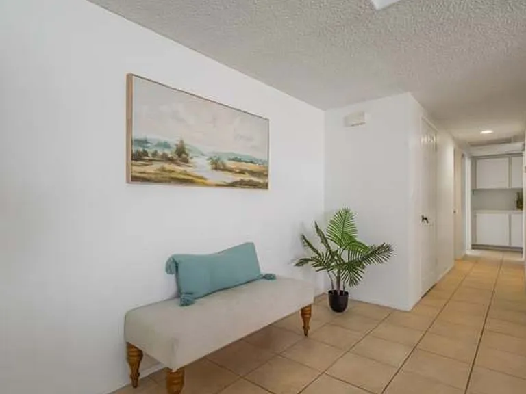 30041 Windward Dr — Photo 3