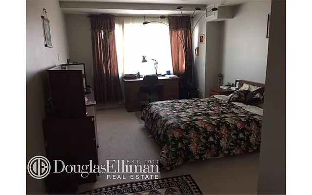 Sold by Douglas Elliman | media 8