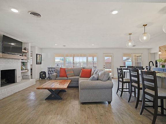 2nd image of 3627 56th St