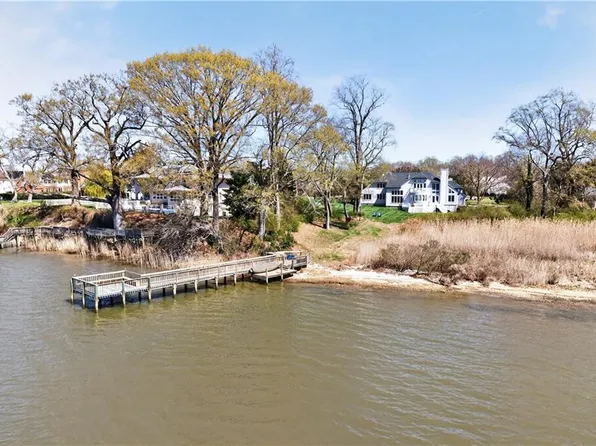 118 Sleepy Point Way, Suffolk, VA 23435