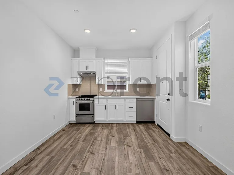 1518 N Central Pkwy #ADU — Photo 9