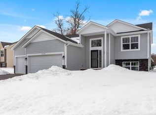 25544 10th St W, Zimmerman, MN 55398