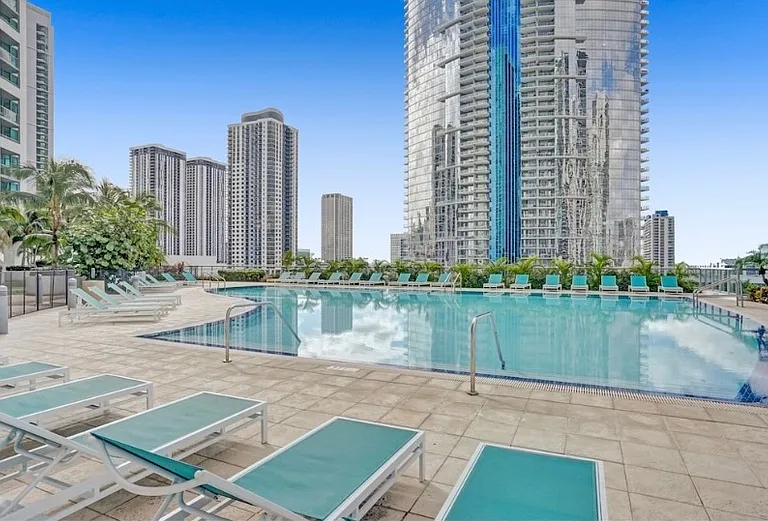 888 Biscayne Blvd #3911 — Photo 15