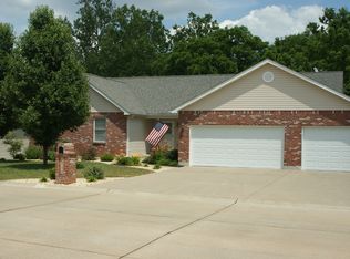 1944 Anniston Dr, Washington, MO