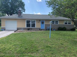 104 Ashmore Dr, Carl Junction, MO 64834