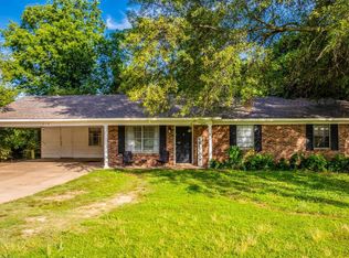 1218 Southedge Dr, Little Rock, AR 72227