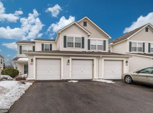744 Cobblestone Way, Shakopee, MN 55379