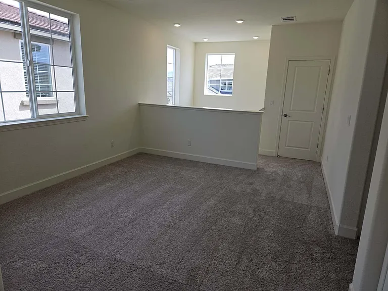 6793 Rivaldo Dr — Photo 10