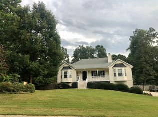 17 Crystal Springs Dr, Douglasville, GA 30134