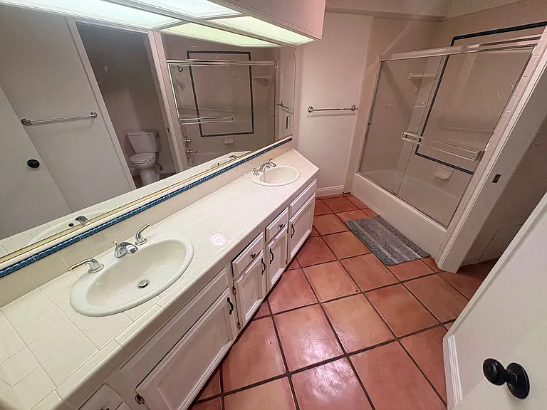 5339 W Sweet Ct — Photo 8