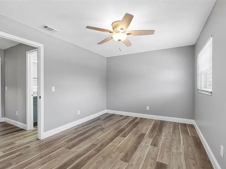 3420 S Carter St #C — Photo 33