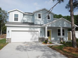 2323 W Farwell Dr, Tampa, FL 33603