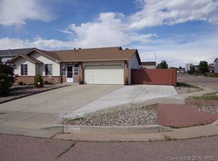 715 Pennington Dr, Colorado Springs, CO 80911