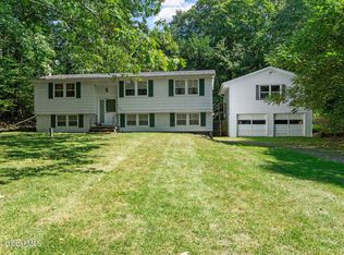 366 Scutt Rd, Greenville, NY 12083