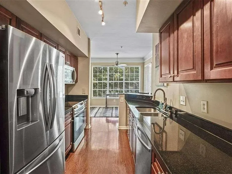 200 Renaissance Pkwy NE #106 — Photo 12