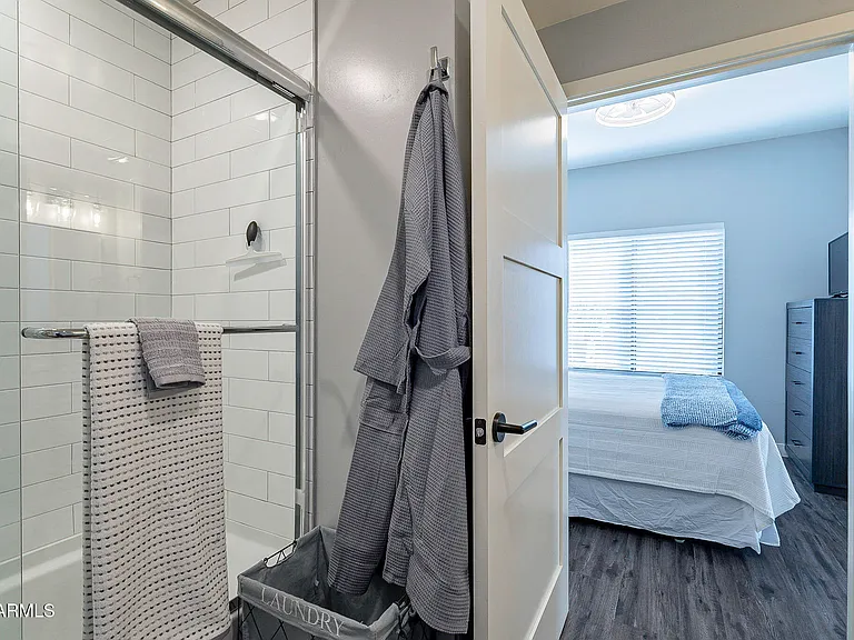 475 N 9th St #106 — Photo 16