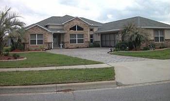 1st image of 4240 Hidden Lake Dr